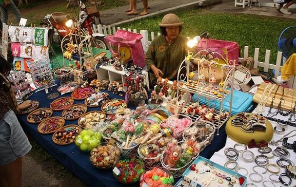 泰国华欣蝉创意周末市集（CICADA MARKET）