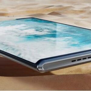 传闻三星将在今年晚些时候推出首款“卷曲屏”可折叠手机