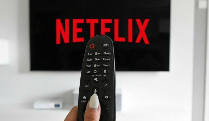 Netflix今年内推出广告版及向「共享帐户者」收费