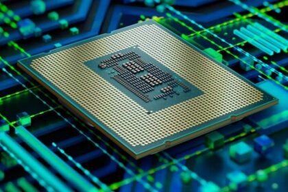 Intel CEO称芯片短缺情况会持续至2024年