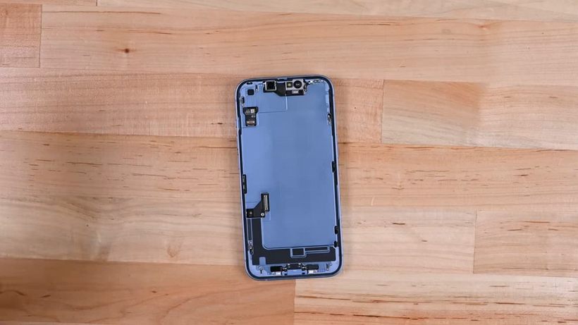 iFixit 拆解 iPhone 14 发现内部重新设计 维修难度大降