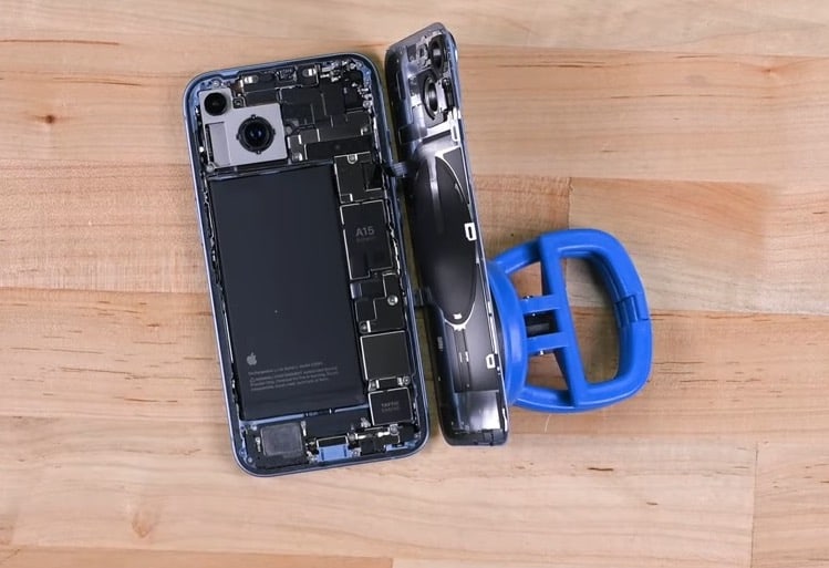 iFixit拆解 iPhone 14 发现内部重新设计：维修难度大降
