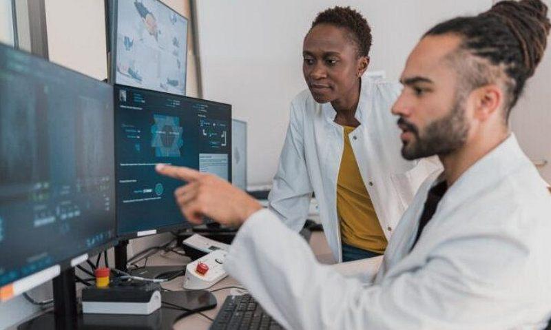 医疗搭上 GPT-4 热潮：微软与 Epic Systems 用AI帮助医护分析医疗记录