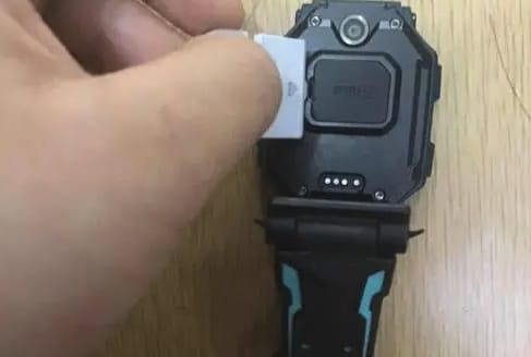 小天才电话手表怎么装卡(小天才电话手表装SIM卡图解)