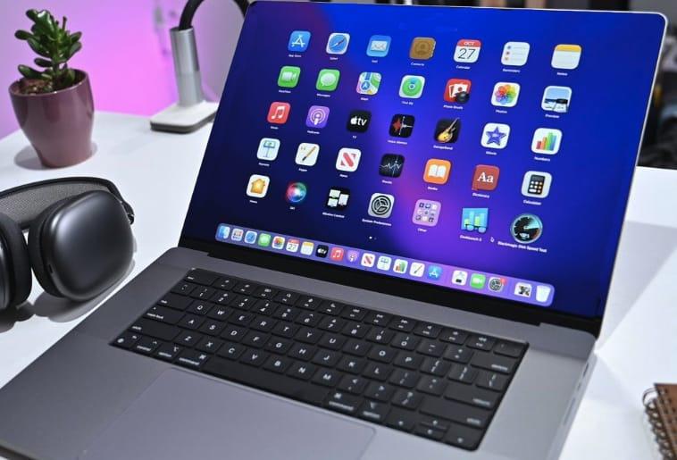 苹果未来想彻底消除MacBook屏幕边框和刘海