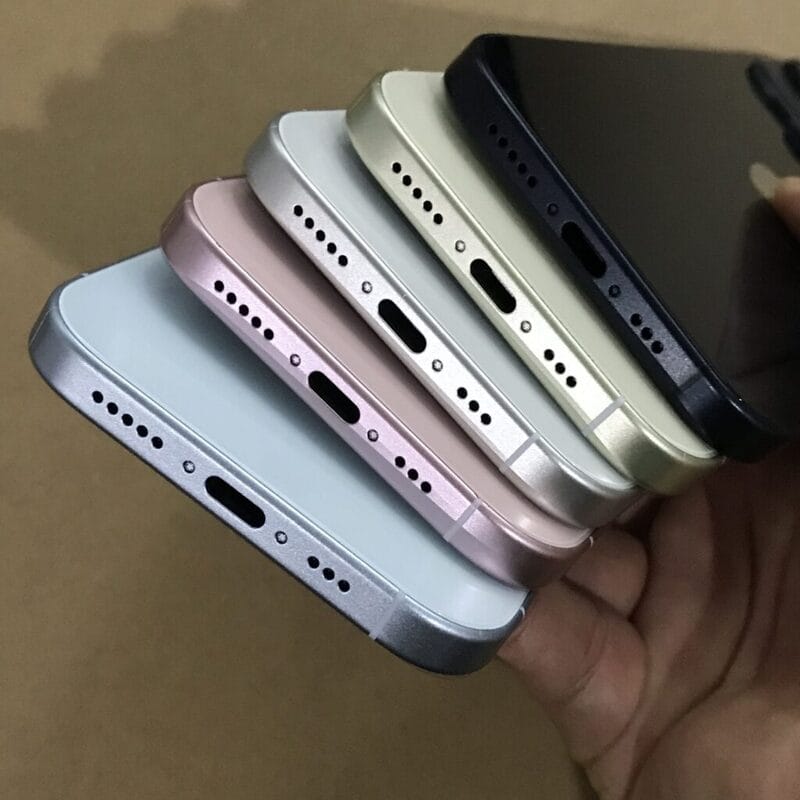 大量 iPhone 15、iPhone 15 Pro 模型机图片曝光