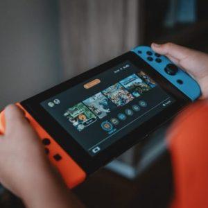 下一代 Nintendo Switch 的屏幕可能还是LCD:为降低成本