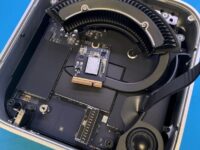 M4 Mac mini采用可拆卸SSD设计，256GB版使用双模组提升速度