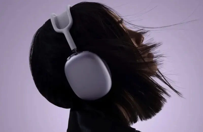苹果新品曝光:轻量版AirPods Max来袭,AirPods也将迎来改版